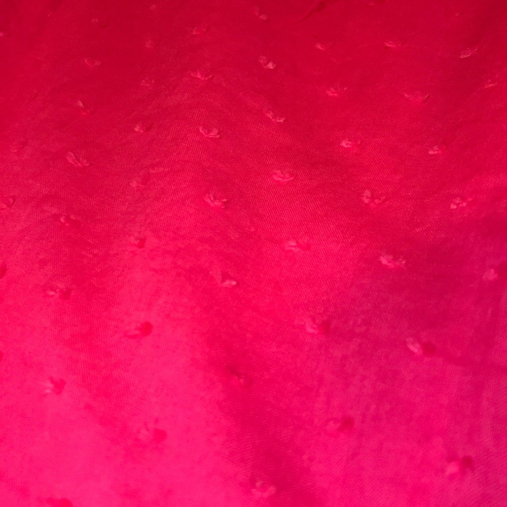 Pretty in Red - Picture 3 of 5